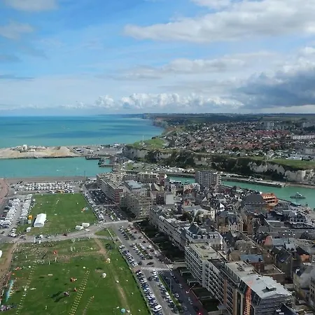 Apartment Le Petit Ecolier - Hyper Centre Proxi Gare-plage *