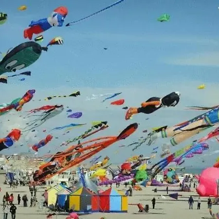 Le Petit Ecolier - Hyper Centre Proxi Gare-plage *
